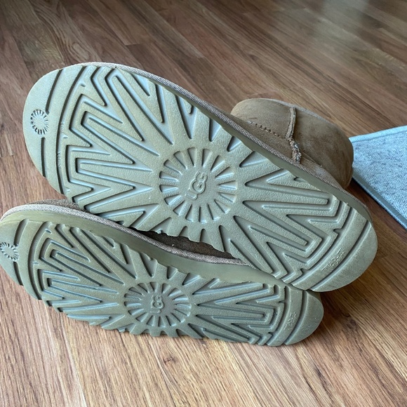 UGG boots women’s Size‎ 8 - Picture 3 of 5